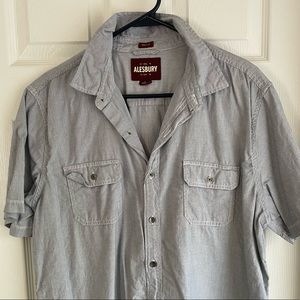 Alesbury large SS button down. NWOT